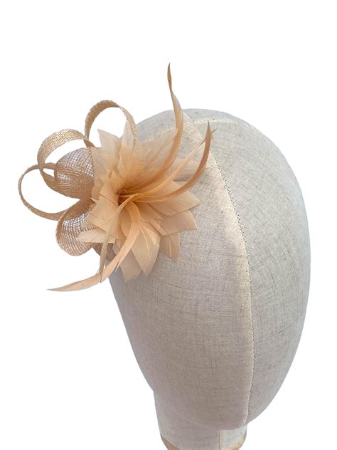 nude fascinator|Nude Fascinators